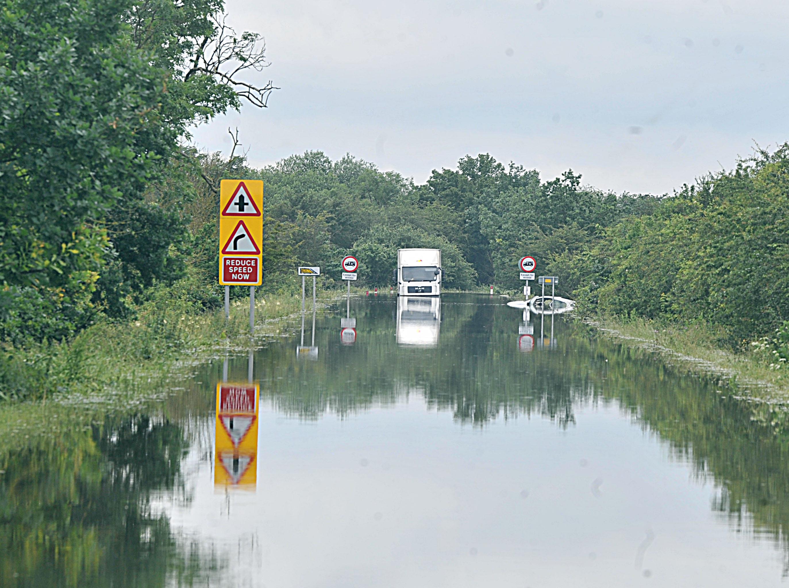 Doncaster on flood alert as torrential rain batters region | The Star 