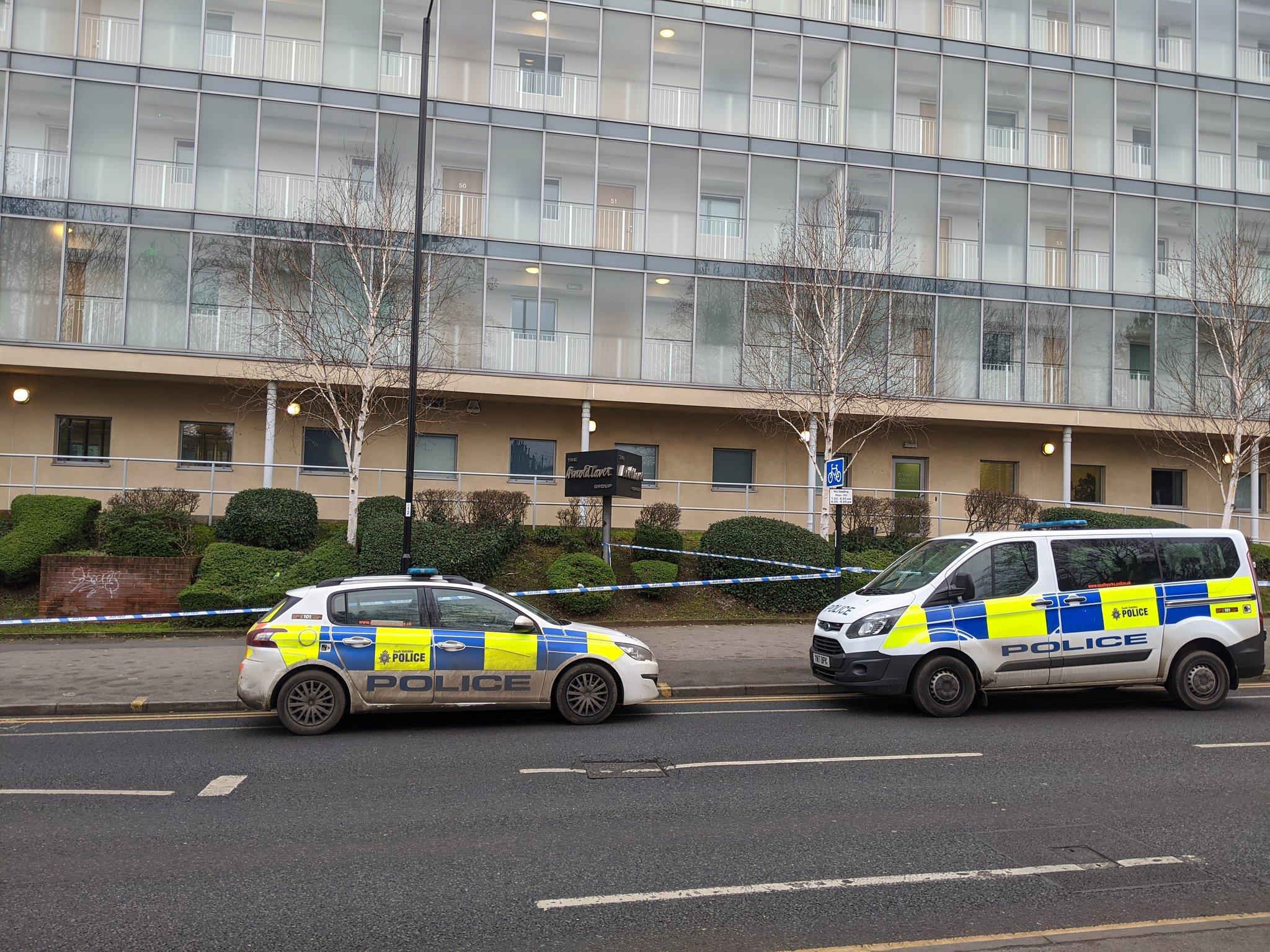 Sheffield Shooting LIVE: Huge Police Cordon In Place After Man Shot On ...