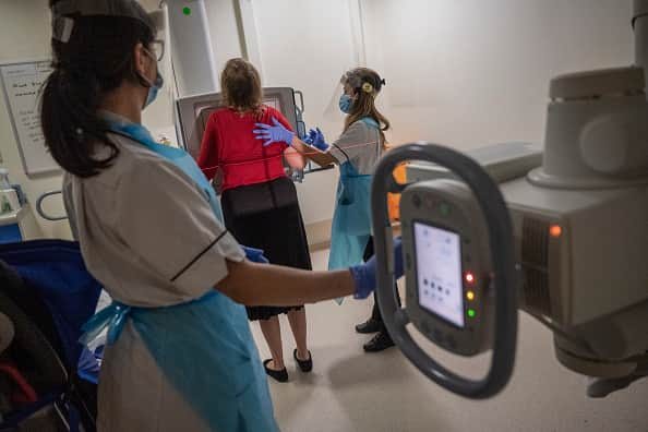 NHS trucks offering chest scans called ‘Lung MOTs’ have helped diagnose lung cancer earlier. (Stock image by Lynsey Addario/Getty Images)