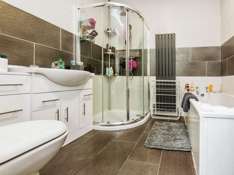 The house features a spacious, modern, four piece family bathroom. (Photo courtesy of Purplebricks)