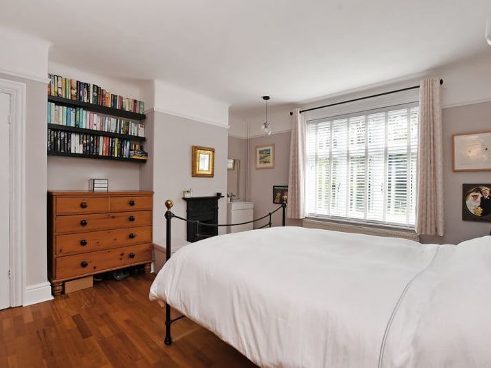 The bedrooms are all very spacious as each can fit a double bed. (Photo courtesy of Zoopla)