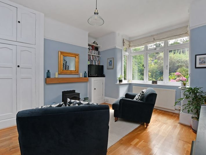 The dining room could be used as a second sitting room. (Photo courtesy of Zoopla)