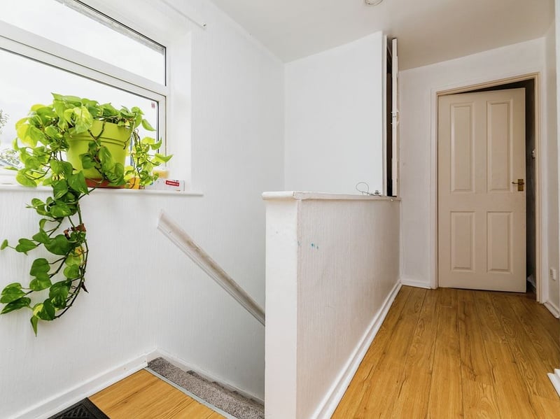 The upstairs is quite bright, thanks to the landing window. (Photo courtesy of Zoopla)