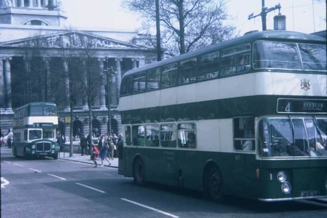 This photo, taken in May 1969, shows two buses operated by Nottingham City Transport in Long Row, with the Council House in the distance.

The bus on the right is the number 4 route to Beeston. 