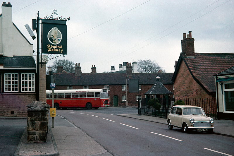 We know skip forward seven years to 1976. 

This photos shows a Midland General bus on the F5 route in Wollaton. 

The photo was taken four years before Wollaton started being served by Nottingham City Transport buses.