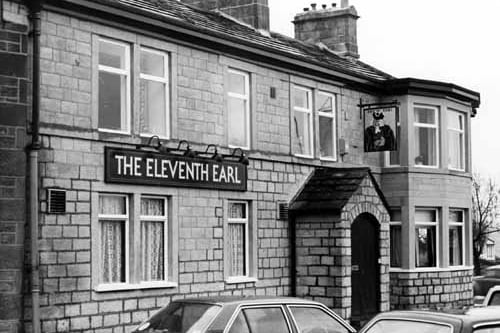 The Eleventh Earl, formerly Stanhope Arms which stands at the junction of Broadway with Fink Hill. Pictured in December 1983.  In 1970 the name was changed to The Eleventh Earl to avoid confusion with the Stanhope Hotel in Calverley Lane.
