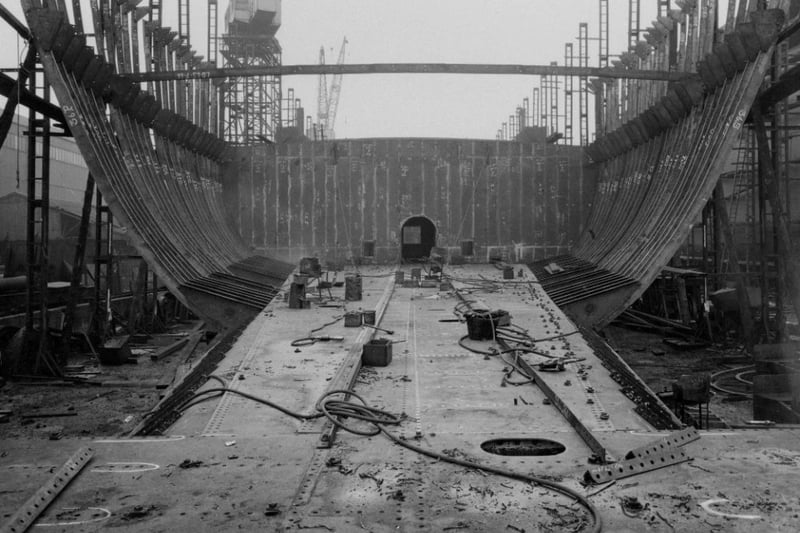 11 fantastic photos documenting shipbuilding at John Readhead & Sons in ...