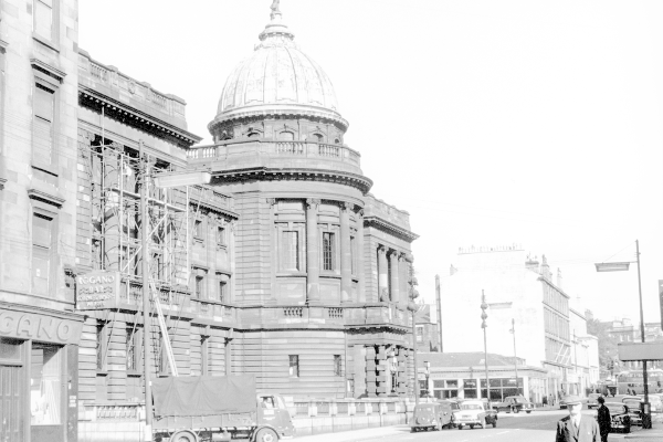 A view outside the Mitchell Library on North Street in 1961. 