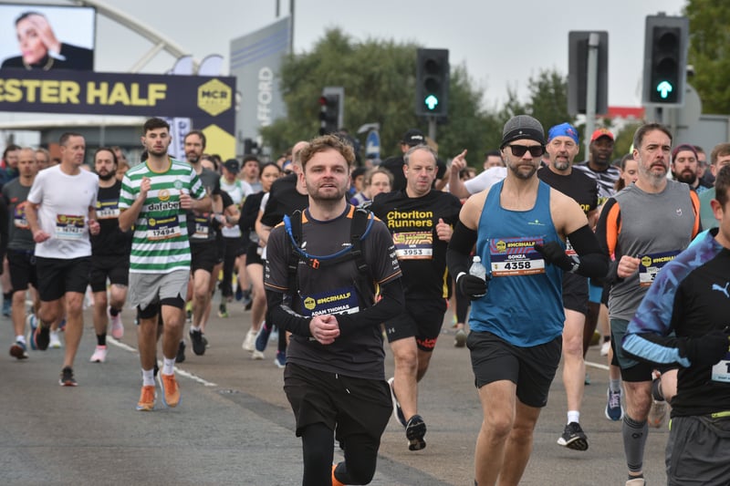 115 brilliant pictures of runners in Manchester Half Marathon 2024