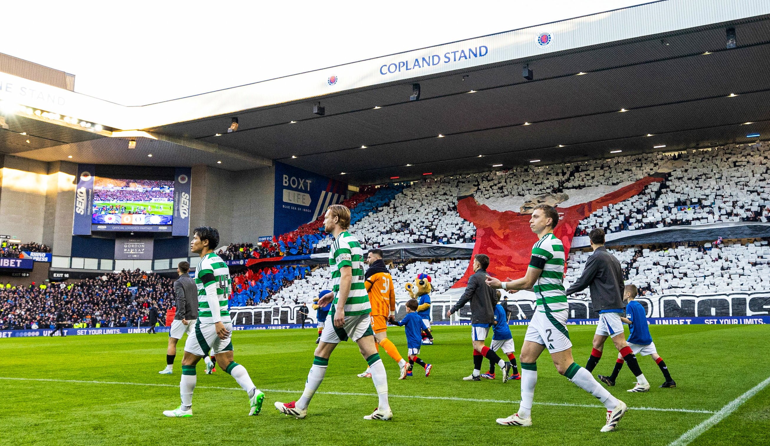 20 Jaw-dropping Rangers Vs Celtic Photos From Derby Including Tifo 