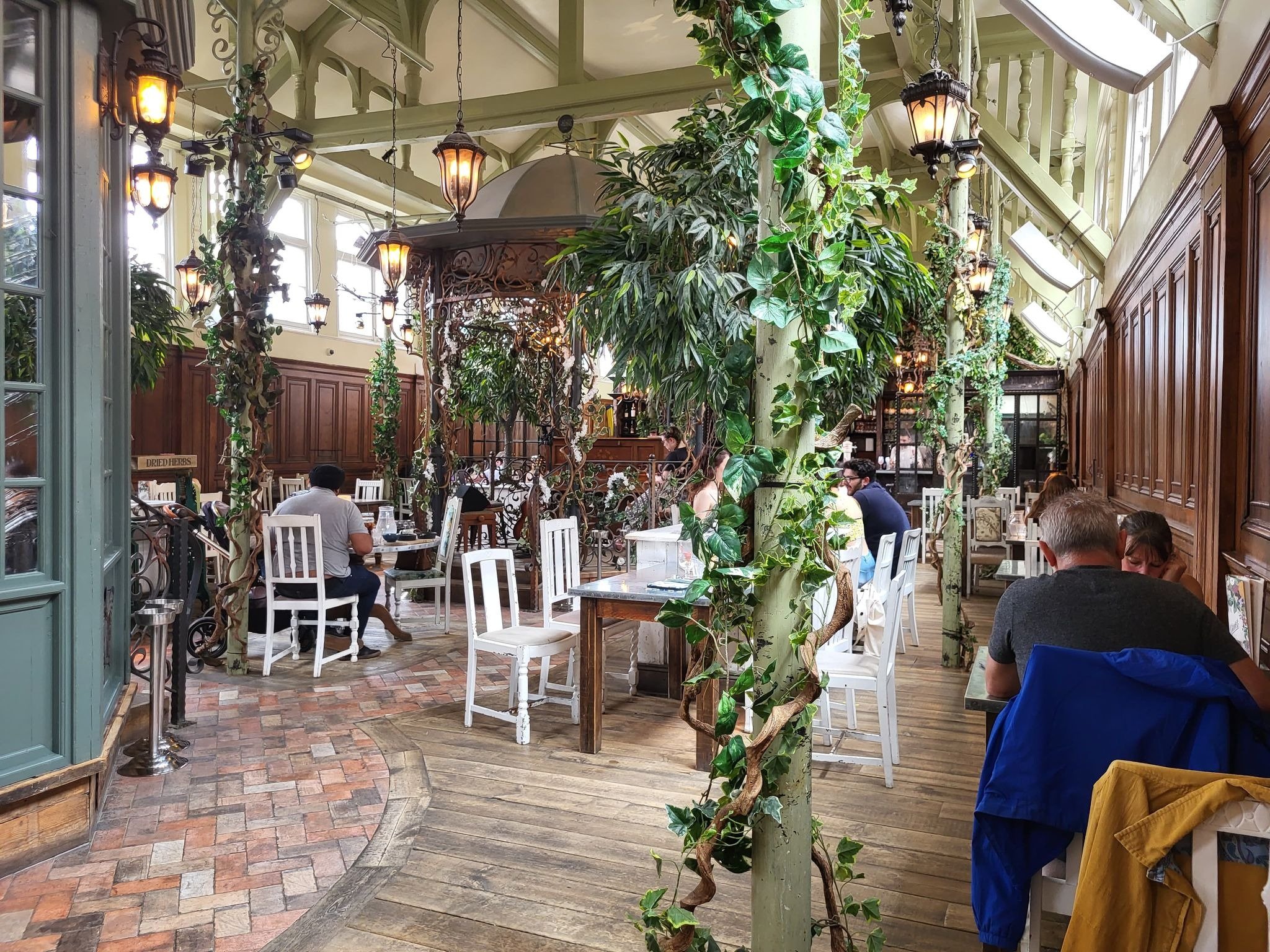 The Botanist Sheffield: Popular bar and restaurant closes suddenly