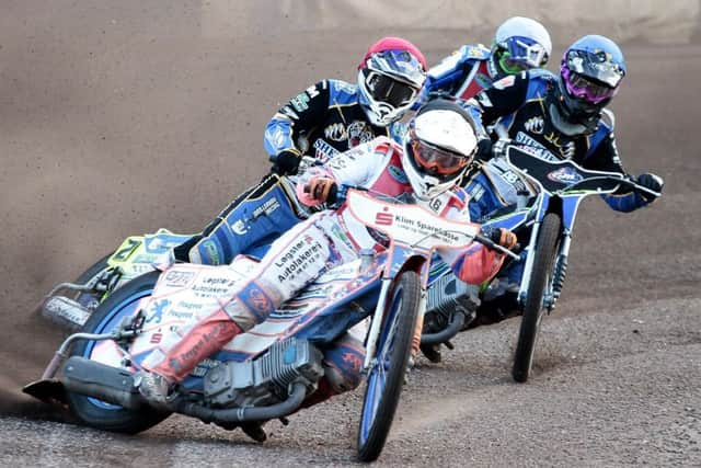 Mikkel B Andersen leads Kyle Howarth , Todd Kurtz and Ben Barker HT 1