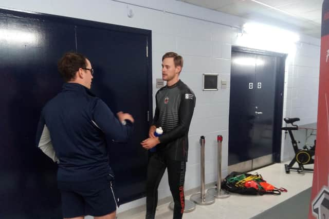 Ryan Martindale checks in at the Arena, pre Panthers' game