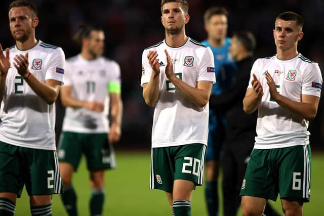 Ben Woodburn (right)