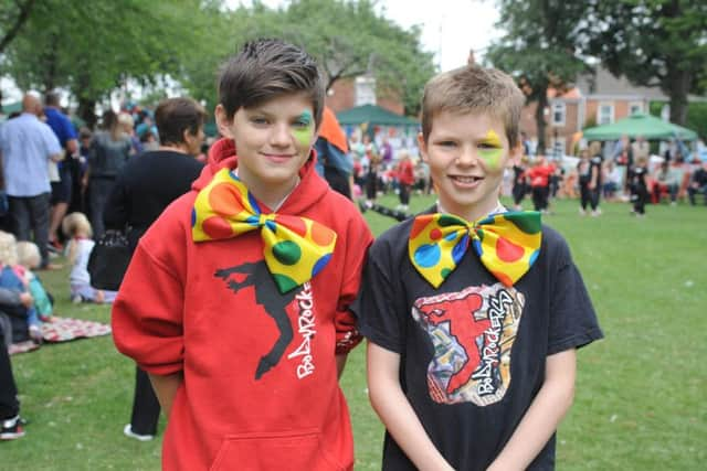 NDFP Thorne Summer Festival - Kieren and Marshall of Bodyrockers ready perform