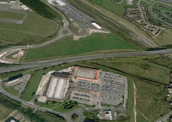 The gateway site is next to the Parkway and adjacent to the emerging Advanced Manufacturing Campus on the old City Airport runway