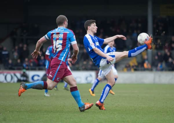 Scunthorpe United vs Chesterfield - Connor Dimaio controls the ball - Pic By James Williamson