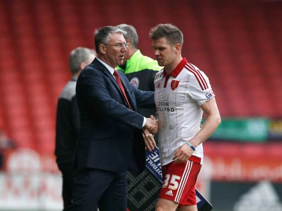 Dean Hammond with former Blades boss Nigel Adkins