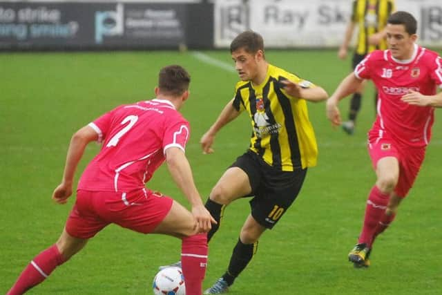 Jerry Yates on loan at Harrogate last season