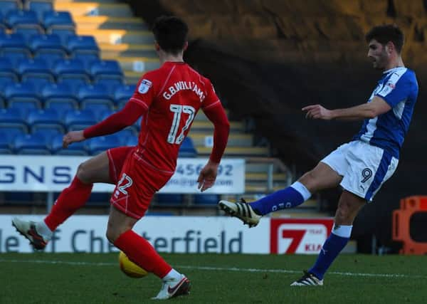 Picture Andrew Roe/AHPIX LTD, Football, EFL Sky Bet League One, Chesterfield v MK Dons, Proact Stadium, 02/01/17, K.O 3pm

Chesterfield's Ched Evans shoots just wide

Andrew Roe>>>>>>>07826527594