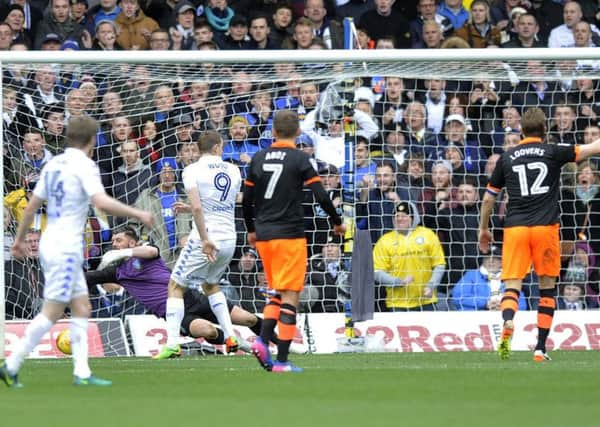 The Owls fall behind. Pictures: Steve Ellis