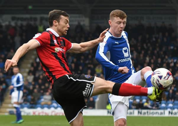 Picture Andrew Roe/AHPIX LTD, Football, EFL Sky Bet League One, Chesterfield Town v Shrewsbury Town, Proact Stadium, 11/03/17, K.O 3pm

Chesterfield's Dion Donohue battles with Shrewsbury's Shaun Whalley

Andrew Roe>>>>>>>07826527594