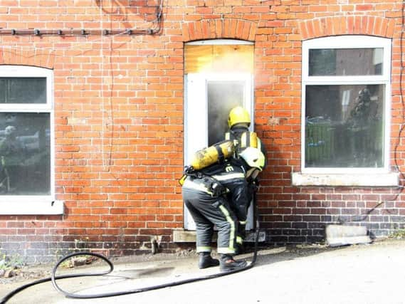 Firefighters in training - image SYFR