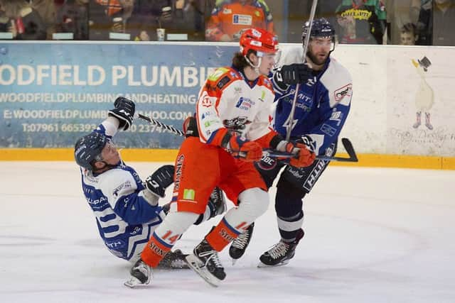 Jonathan Phillips v Belfast Giants